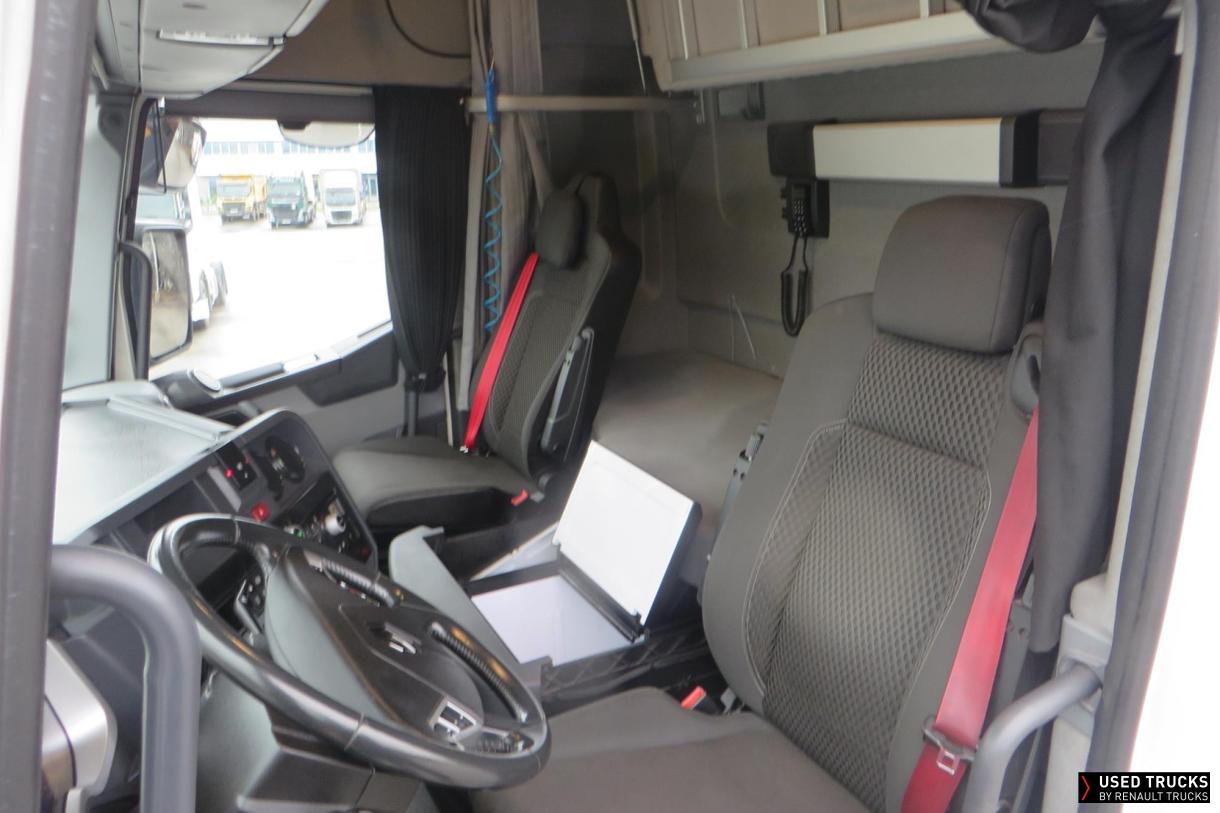 Renault Trucks T High 520